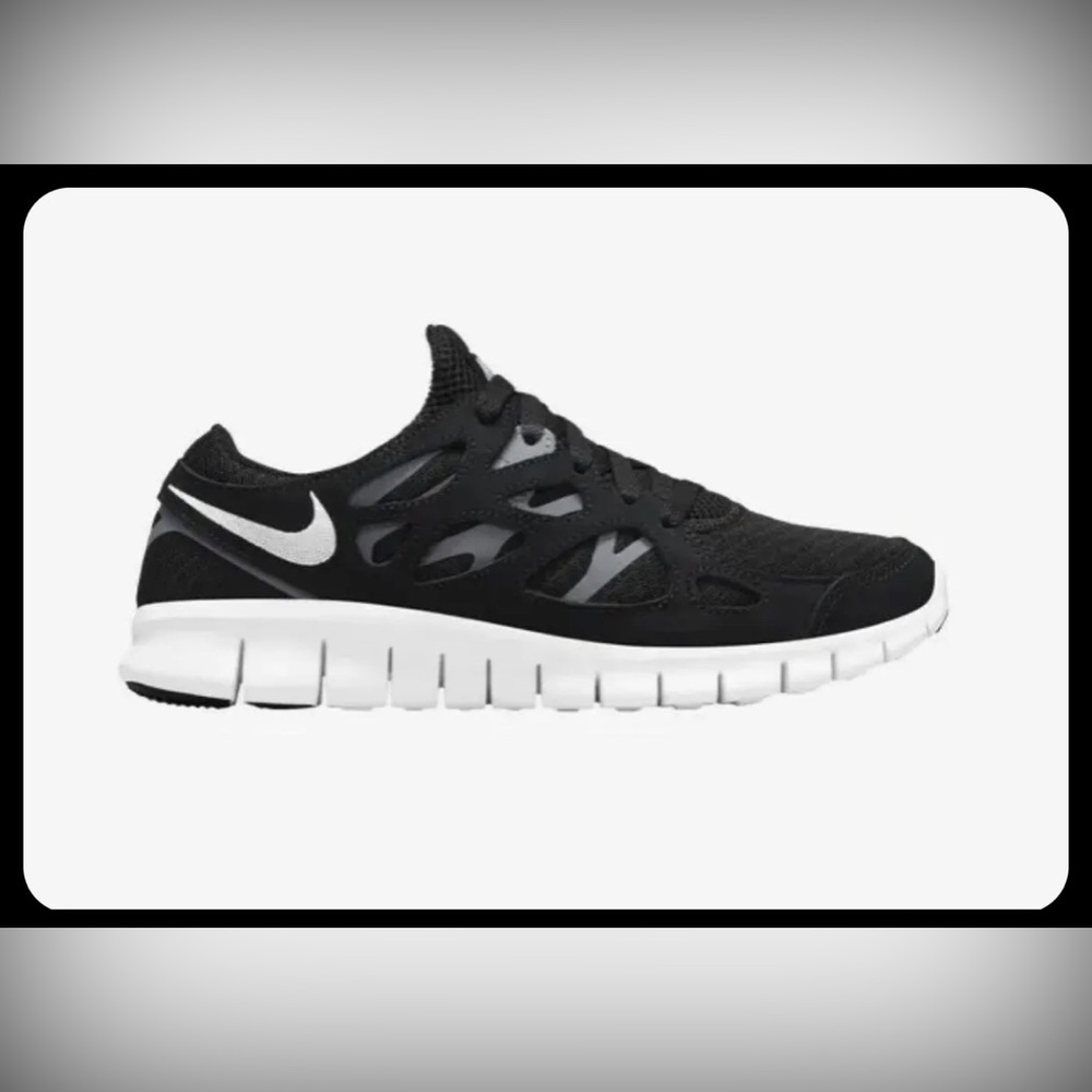 Women’s Nike Run Free 2 Size 12